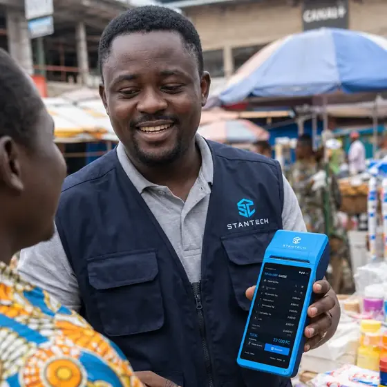 Terminal STANTECH utilisé pour la vente mobile au marché